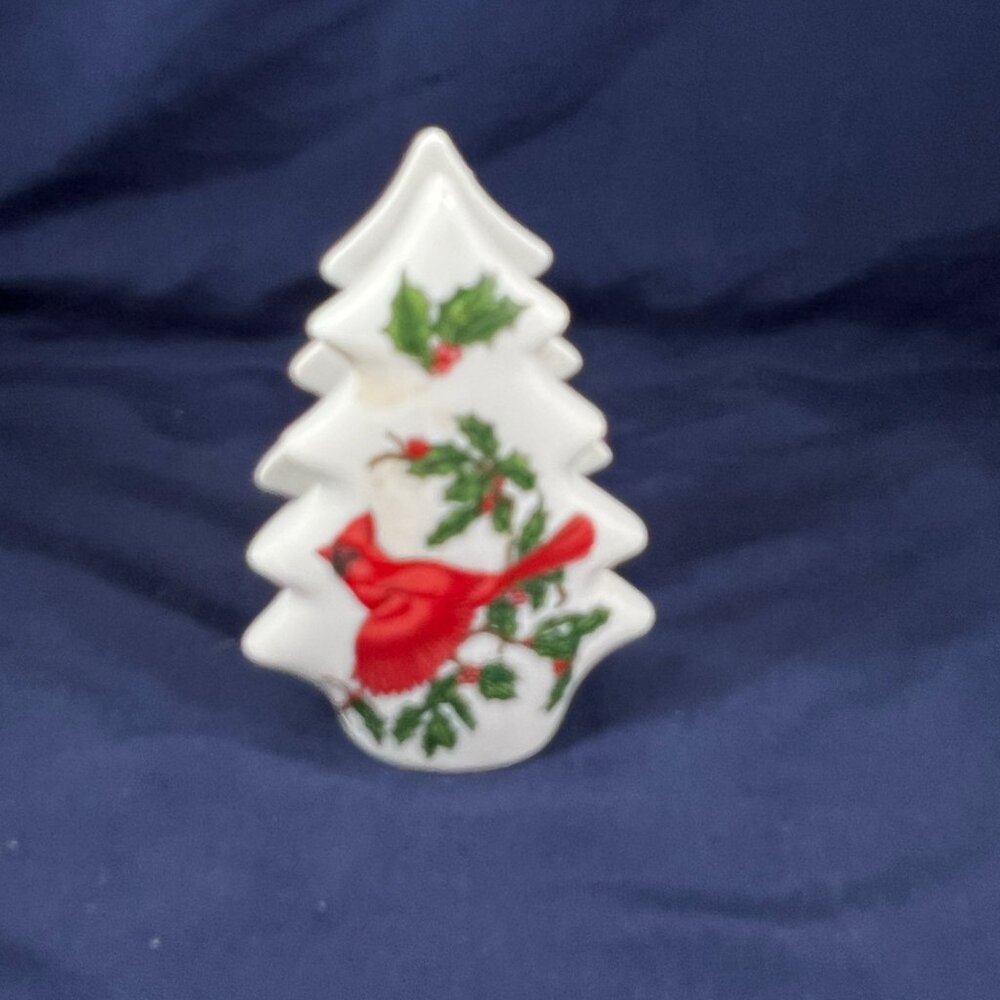 Vintage Lefton China Cardinal & Holly Ceramic Napkin Holder Tree-Shaped Hand Pai